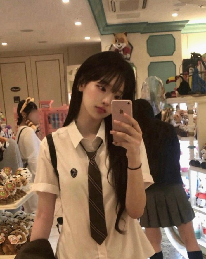 alezita26's tweet photo. フルパエペおつべに！！
雑談おもしろくてめちゃ楽しかった！！
空気よすぎて最高だったよ〜
CRカップもふぁいと！！応援してる！！
2回行動お疲れさま！！おやすみ〜😪 https://t.co/311hFYoFoT