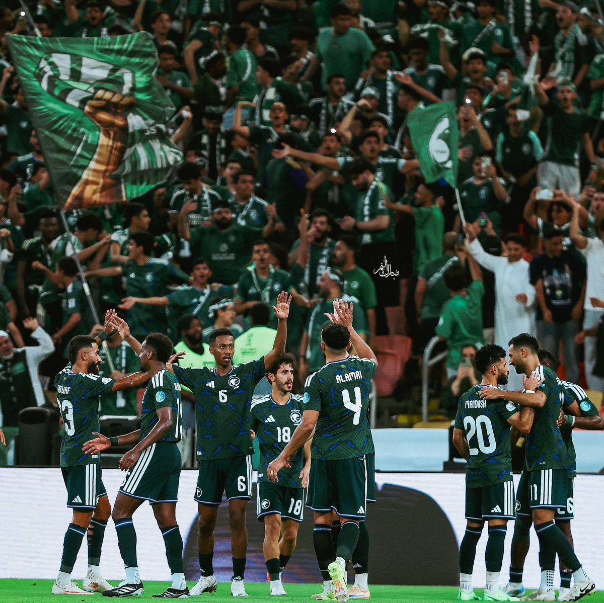 MuneraFA1's tweet photo. 🦅🇸🇦💚 https://t.co/CZIdrMDQw9