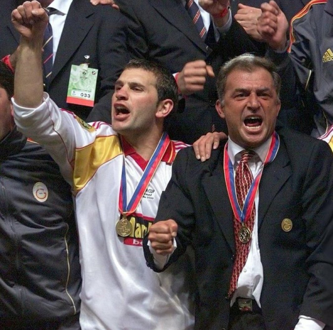 armando_gs_'s tweet photo. fenerbahçe tarihinden büyük fotoğraf ha https://t.co/pDByreUJB8