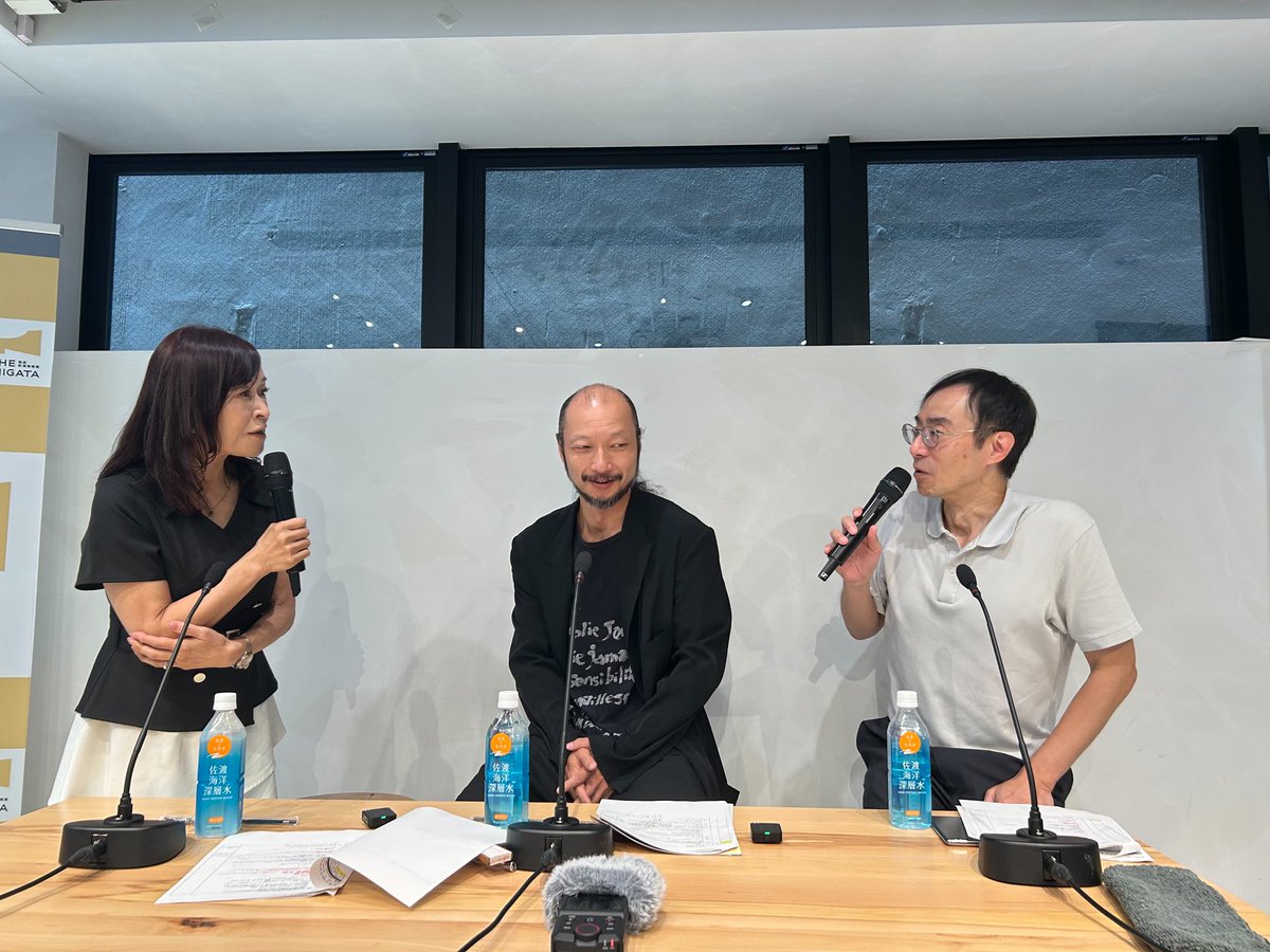 bnd_bsn's tweet photo. #石塚かおり です🥰

銀座に来てくれたお友達に
いただいた
#vivant と福島の柏屋さんコラボ餅

#河内大和 さんのおかげで
遅まきながらvivant見まくった私です

河内さんをお迎えした
#イシヅカタケヤス
金曜日配信

お餅で力つけて
今朝もあなたと
#ブラニュー https://t.co/lwJsvulK0L