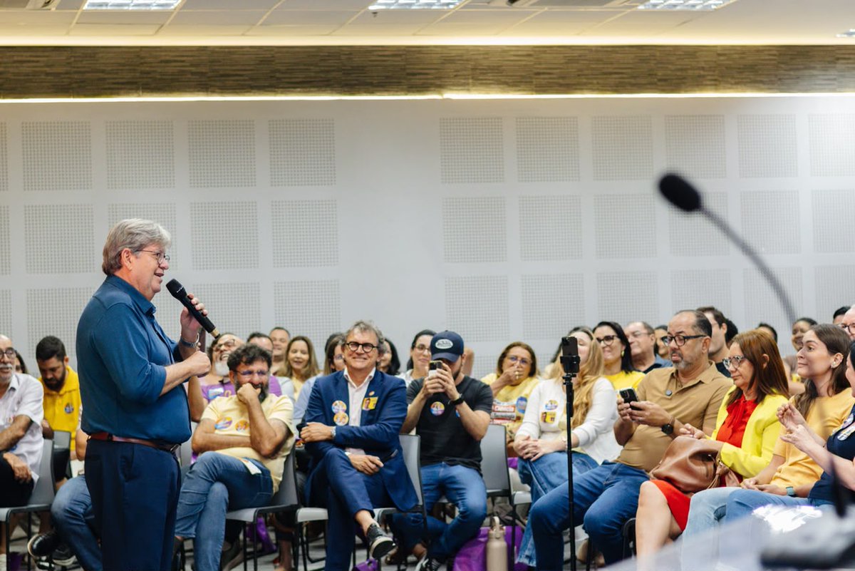 edmilsonjpapb58's tweet photo. João se compromete em fortalecer ciência, tecnologia e inovação da Paraíba no Senado Federal https://t.co/iol88XbiRX https://t.co/8YVOVJDv8j