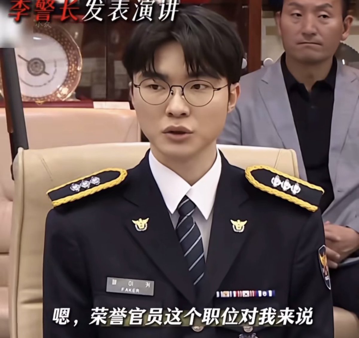 HiFriesAI's tweet photo. 游戏的尽头是从政 https://t.co/mf0wja0Hck