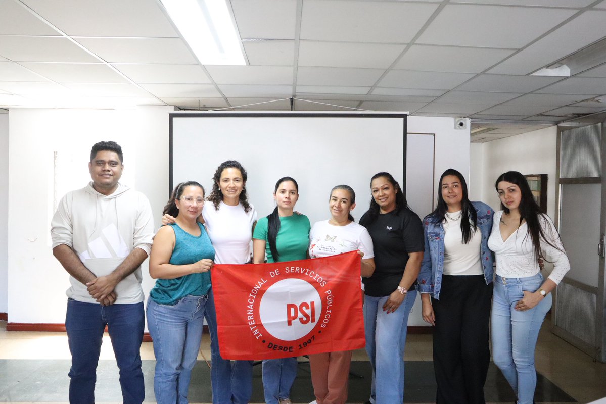 ENSColombia's tweet photo. En el marco del acuerdo de trabajo conjunto entre la ISP y la ENS, realizamos un taller con la Red de Hogares Infantiles para revisar avances, identificar oportunidades de mejora y fortalecer su Plan de Crecimiento.

✊ Seguimos construyendo una organización sindical más fuerte. https://t.co/lnEPDjG4MD