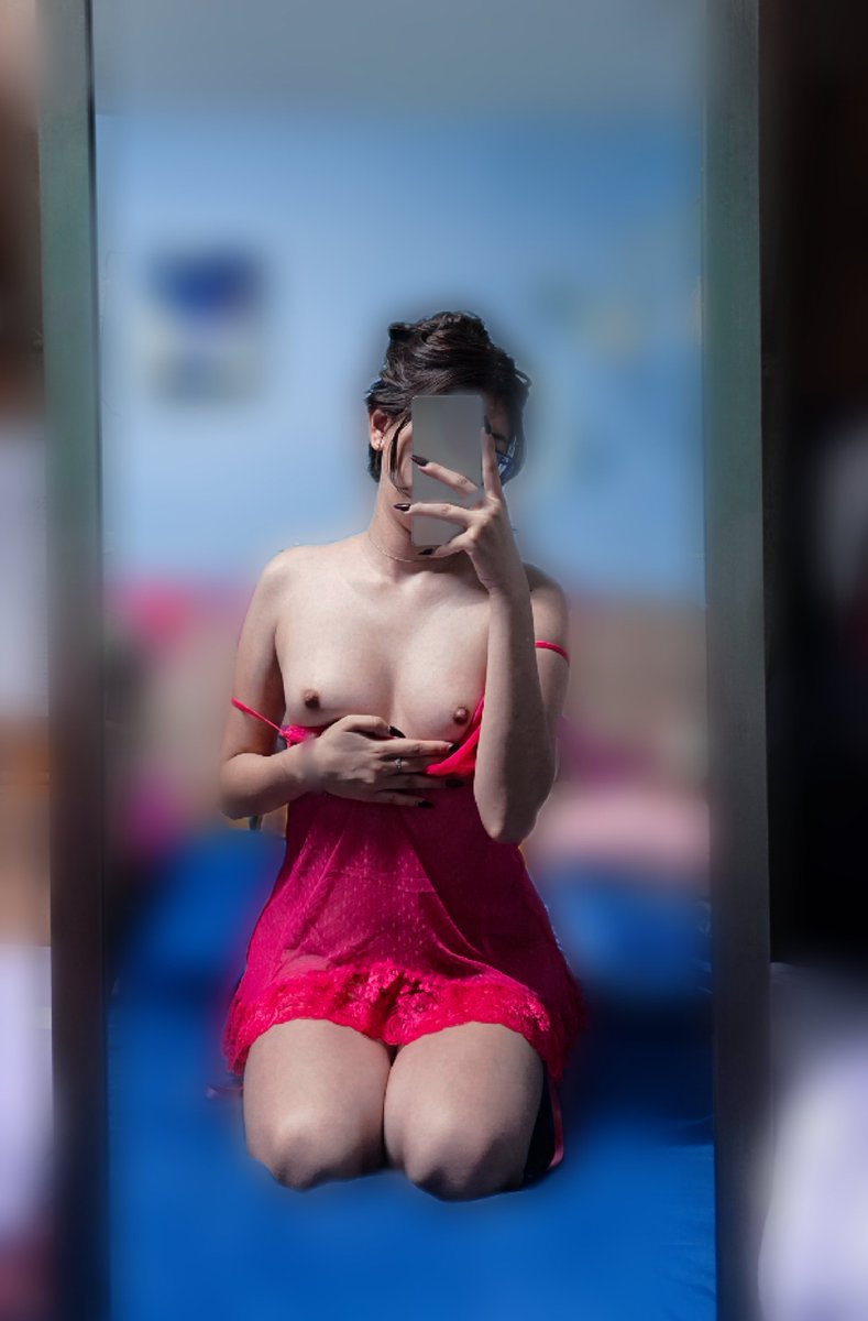 DayxDam's tweet photo. Estamos ansiosos de que ya sea el finde, queremos pasarla rico 🔥😋
Se nos antoja una buena cogida, dm parejas. 👩‍❤️‍👨🫣😈
#MartesDeEnseñarLasTetas #martesdetentación https://t.co/NaOvAp7HzP