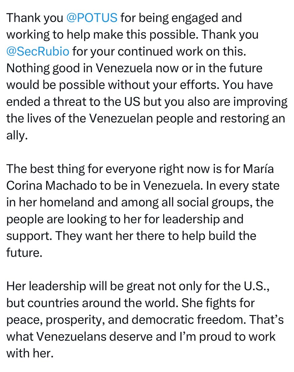 OrlvndoA's tweet photo. #AHORA | Senador republicano Rick Scott informa que habló por teléfono con María Corina Machado.

Dice que Machado está preparada para volver a Venezuela e insiste en que tiene que estar allá y que no hay mejor aliada para los EEUU. 

Dice que su liderazgo está en el mejor interés de los EEUU.