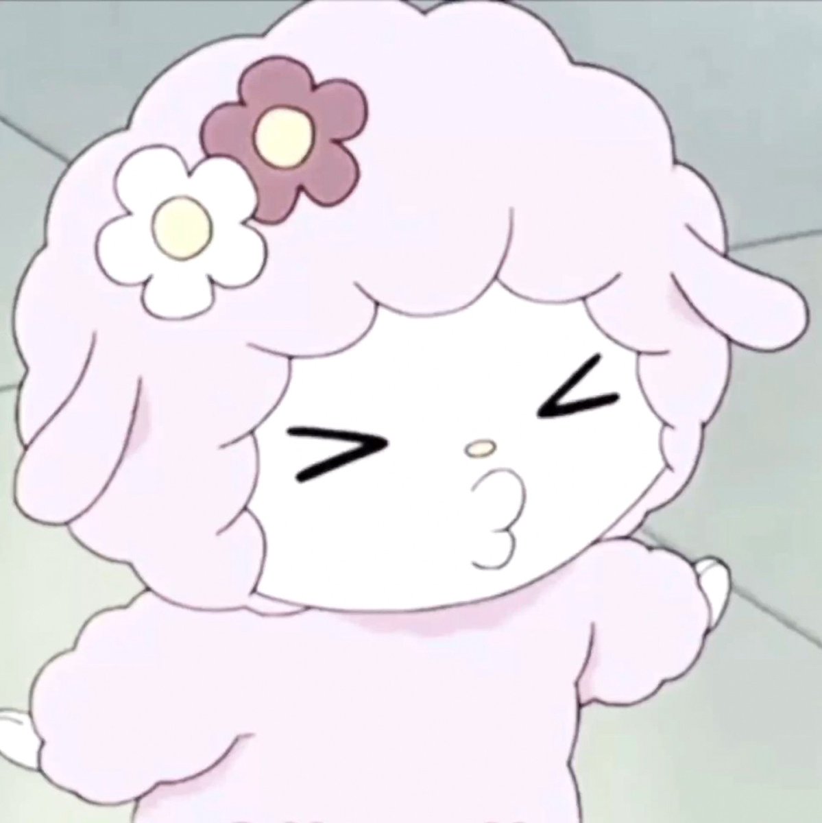 0521Mkks's tweet photo. 後ろにも立ってる人い・て草の見え方がいい。見せ場までが早いのがいい。
なんか妙に気になる。 https://t.co/JwJl49bPwn