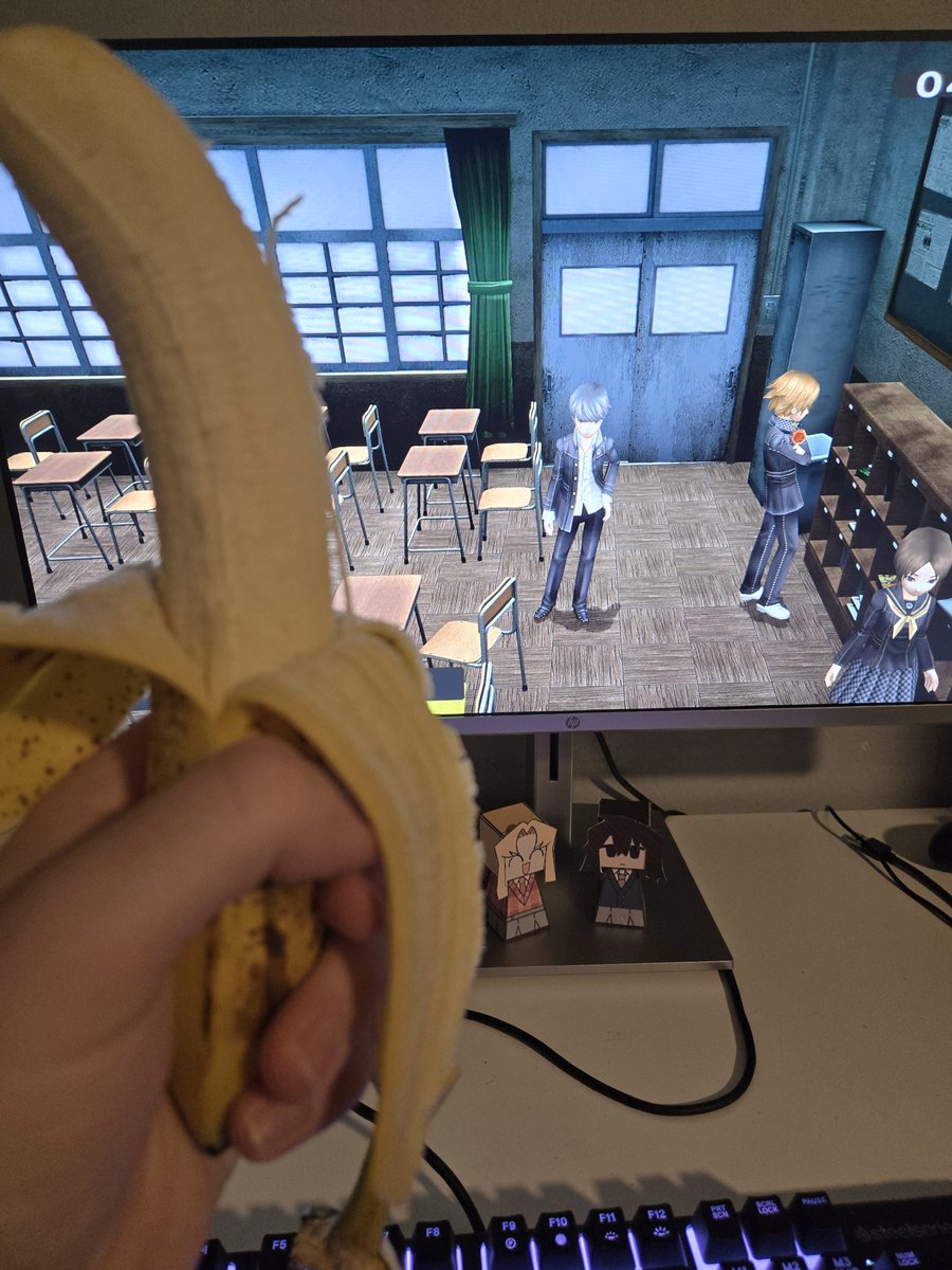 gensokyogirl's tweet photo. when  you incorporate bananas into gaming https://t.co/H97VN58AHV
