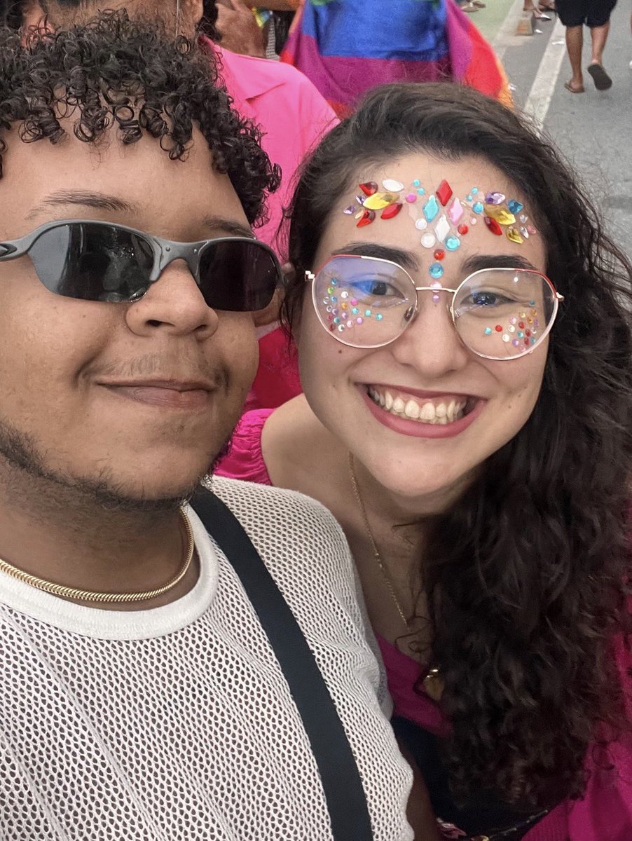 littlejordd's tweet photo. mostro essas fotos sempre q me perguntam em quem eu vou votar pra estadual https://t.co/83vuAmZBB2