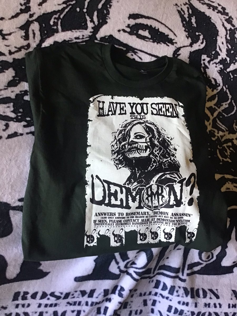 Karma_Kills_836's tweet photo. #MultiverseMailCall😀We just got in The New Green With Envy version of the Have u seen this Demon shirt from @DemonxBunny &amp; it is even cooler in person😀
It also comes in Wrath Red &amp; OG “Black like your Soul”
If U Want Take Have 2 Have a Color or all 3 😈
https://t.co/dwbPZ3zXM0 https://t.co/2gHNFApqpQ