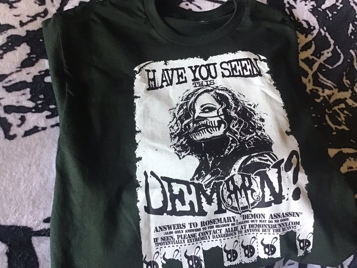 Karma_Kills_836's tweet photo. #MultiverseMailCall😀We just got in The New Green With Envy version of the Have u seen this Demon shirt from @DemonxBunny &amp; it is even cooler in person😀
It also comes in Wrath Red &amp; OG “Black like your Soul”
If U Want Take Have 2 Have a Color or all 3 😈
https://t.co/dwbPZ3zXM0 https://t.co/2gHNFApqpQ