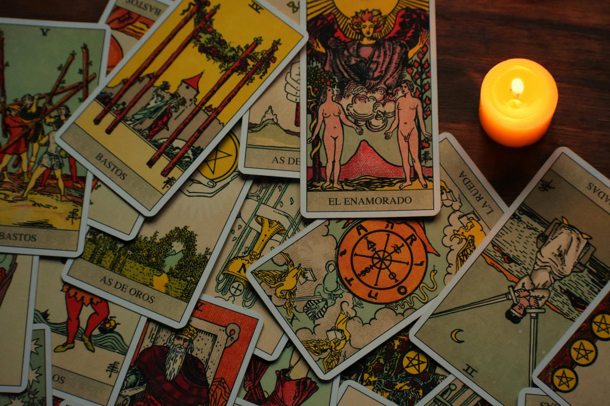 AlmaVera__'s tweet photo. If you’ve been feeling stuck in the same #emotional loop…
it might be time for a #deeper look.
A clear #tarotreading can show you what you’re not seeing yet.
Link in bio if you’re ready 🌙 https://t.co/LcXrxT6RPC