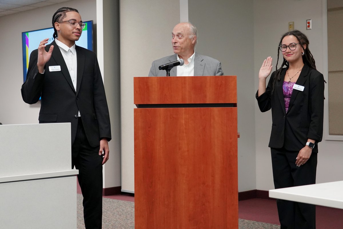 bps271's tweet photo. Please welcome this year’s student School Board representatives. Jefferson senior Elsa Ackerman returns for a second year and is joined by Kennedy senior Xachary Chappelle. They were sworn in at last night’s School Board meeting. https://t.co/qL9EwEUxAN