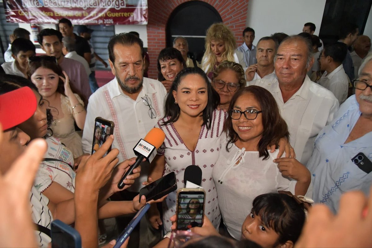 GacetaBusiness's tweet photo. “La unidad tiene que construirse desde el territorio”: Beatriz Mojica

Beatriz Mojica Morga informó que mantiene diálogo con los distintos equipos y liderazgos de Morena en Guerrero, con disposición para fortalecer la organización y la unidad del movimiento. https://t.co/ip4fy6Yh2k