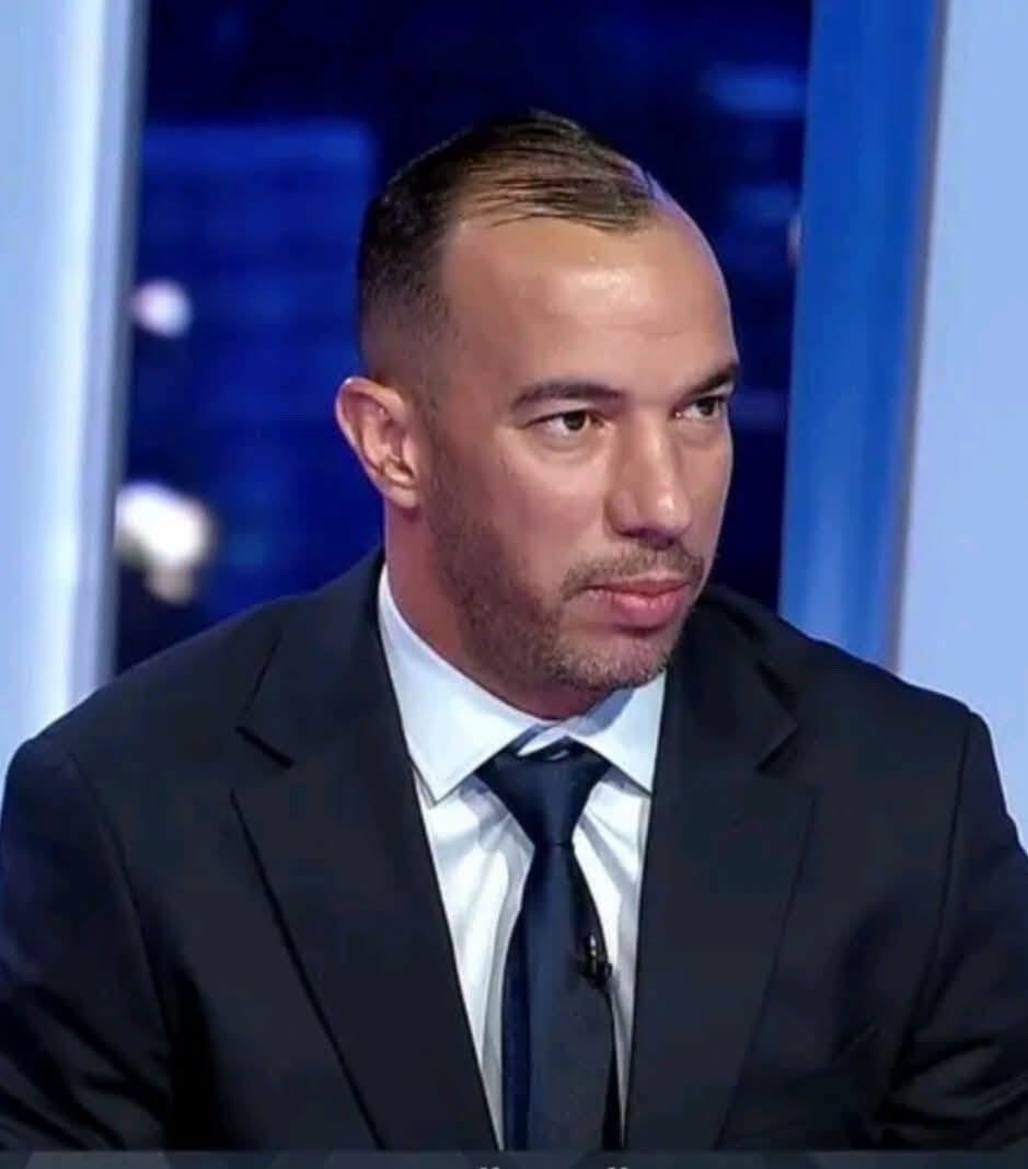 LionTimes_'s tweet photo. 🎙️🇩🇿 Djamel Benlamri : 

« La sélection marocaine était forte avec Walid Regragui, mais elle est devenue encore plus forte et agréable à voir avec Mohamed Ouahbi. 

Ils exécutent des séquences tactiques que l’on ne voit que chez les grandes sélections. Ouahbi a apporté sa touche, avec une excellente continuité pour le Maroc et une très bonne progression. » 🇲🇦🔥