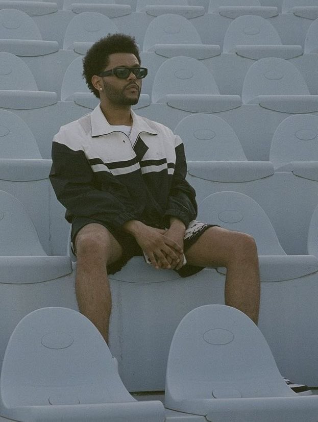 abelwod's tweet photo. he looks so good in shorts https://t.co/1vXHyr2ew4