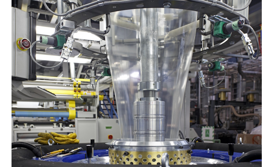 PackStrat's tweet photo. Asjad Hossain of NOVA Chemicals (Borouge International) says the improved performance of high-barrier HDPE resins creates new opportunities to optimize flexible packaging structures. https://t.co/wZ9VRHfBth
#BarrierFilms #MaterialConverting https://t.co/b4hRSmg7pU