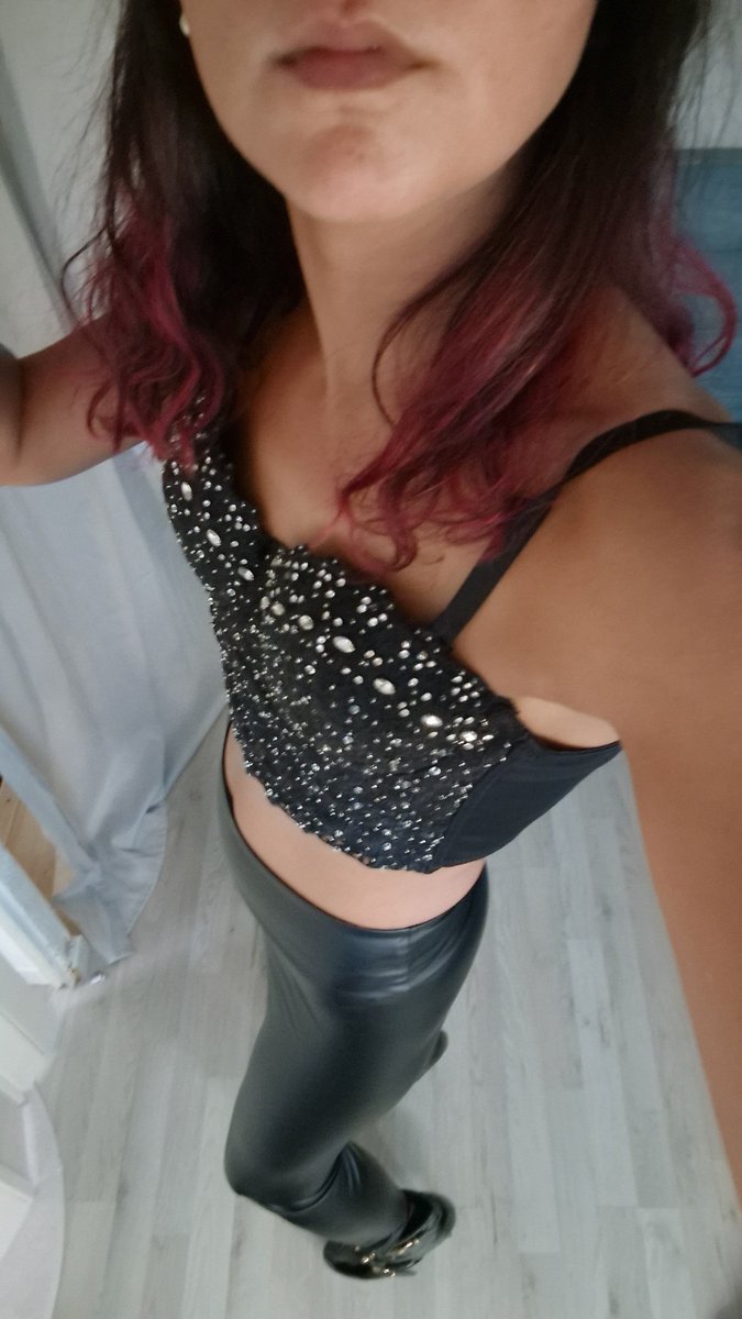 DSikanina's tweet photo. #rtgame avec une ancienne pupute 🐷

2/2/2 – 1h ⏳ fin minuit 
Max 2 com 📧
1 like = 1h de chasteté 
Regarde les chiffres monter, lopette et prépare toi a rester chaste longtemps 🔒

@AntoRT34 @Brun0Parent @docile_antoine @mouarfet @RT_Promo_Ant  @dommes_rt @promo_bdsm @dev_oted https://t.co/ODaWT56lUk