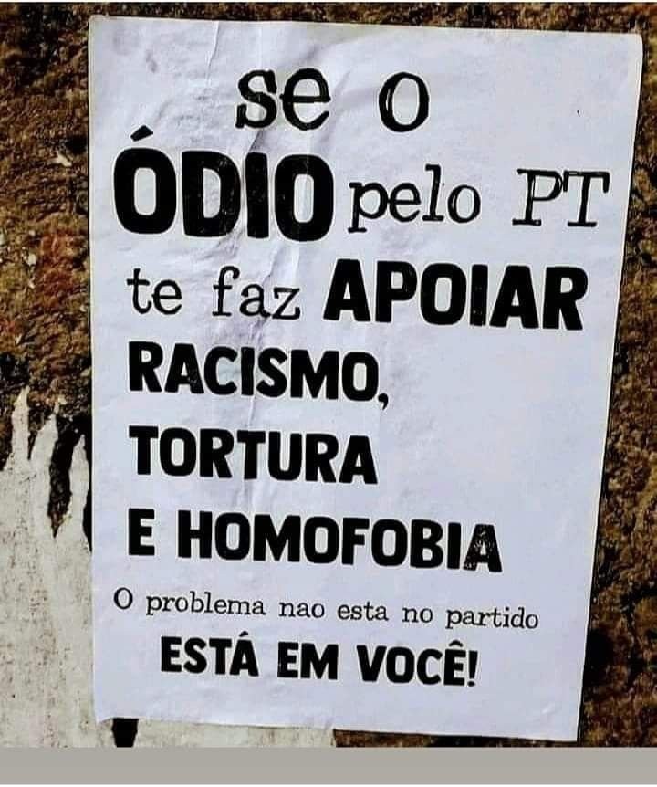 niniys4's tweet photo. A coisa mais triste nesse mundo é o ser humano desprezar o outro por ser diferente dele, não adianta vocês acreditarem em Jesus ou ET se no instante que eles aparecessem na sua frente você seria o primeiro a apedreja-lo e matá-lo por ser diferente ou pensar diferente de você https://t.co/MkrqJT2r2V