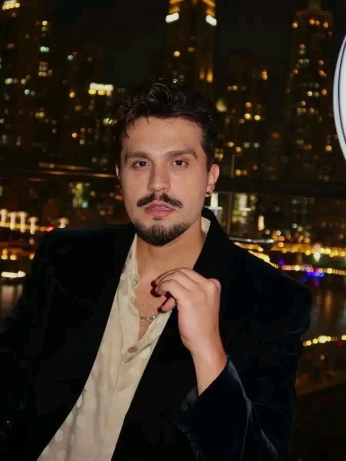 meuencantolsma's tweet photo. alguém fala pra ele voltar pra essa skin 🫦 https://t.co/OM3vEGZgMw