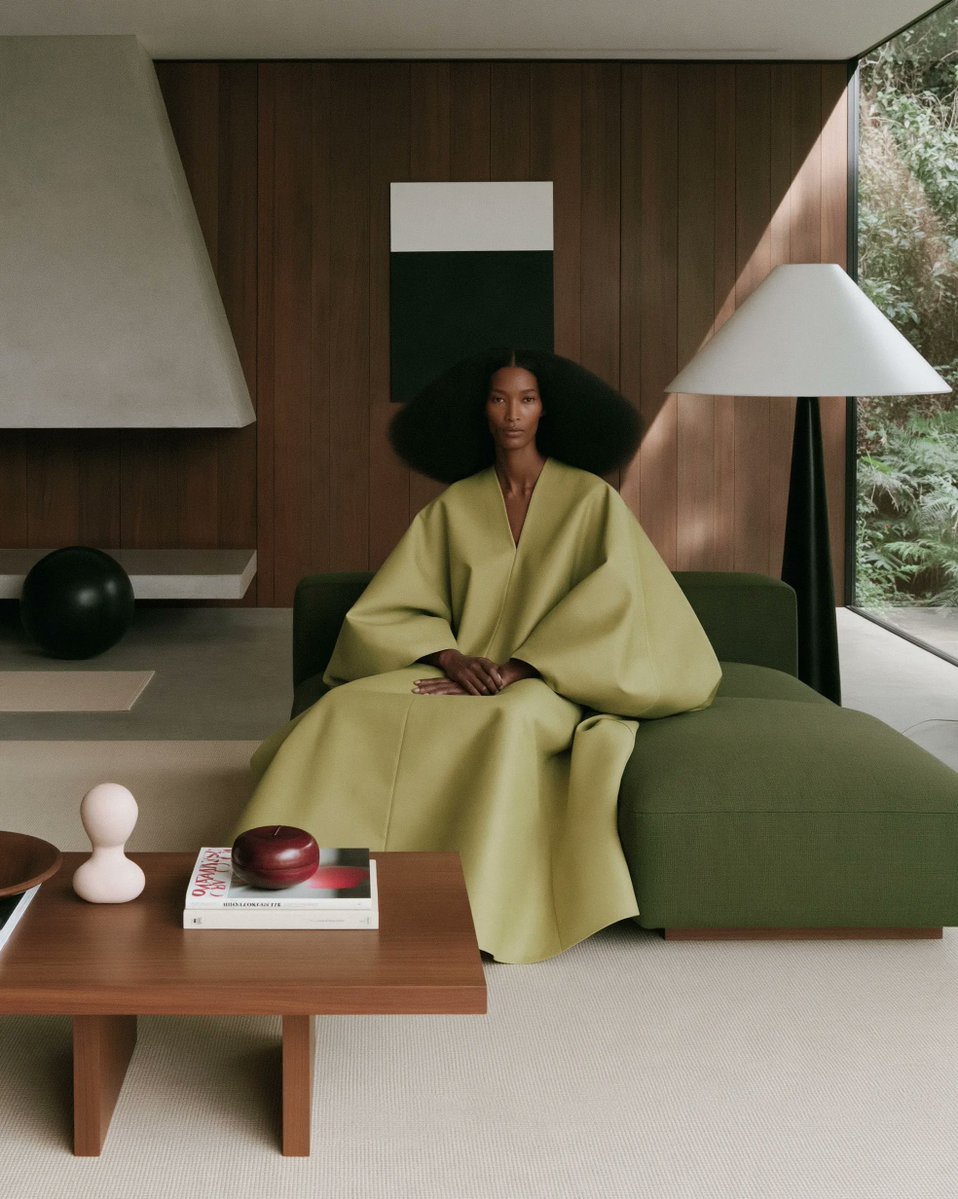 jov_boris's tweet photo. Green elegance. https://t.co/Qa0PcYBiWe