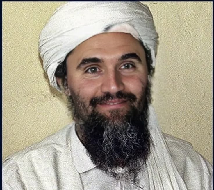gslihansolo's tweet photo. ben şimdi headshot yicem 🤣🤣🤣🤣🤣siz de🤣🤣🤣🤣🤣bana photoshop yapcanız🤣🤣🤣🤣🤣🤣ölüye saygı duymicaniz 🤣🤣🤣🤣🤣 https://t.co/kaLmBwETGo