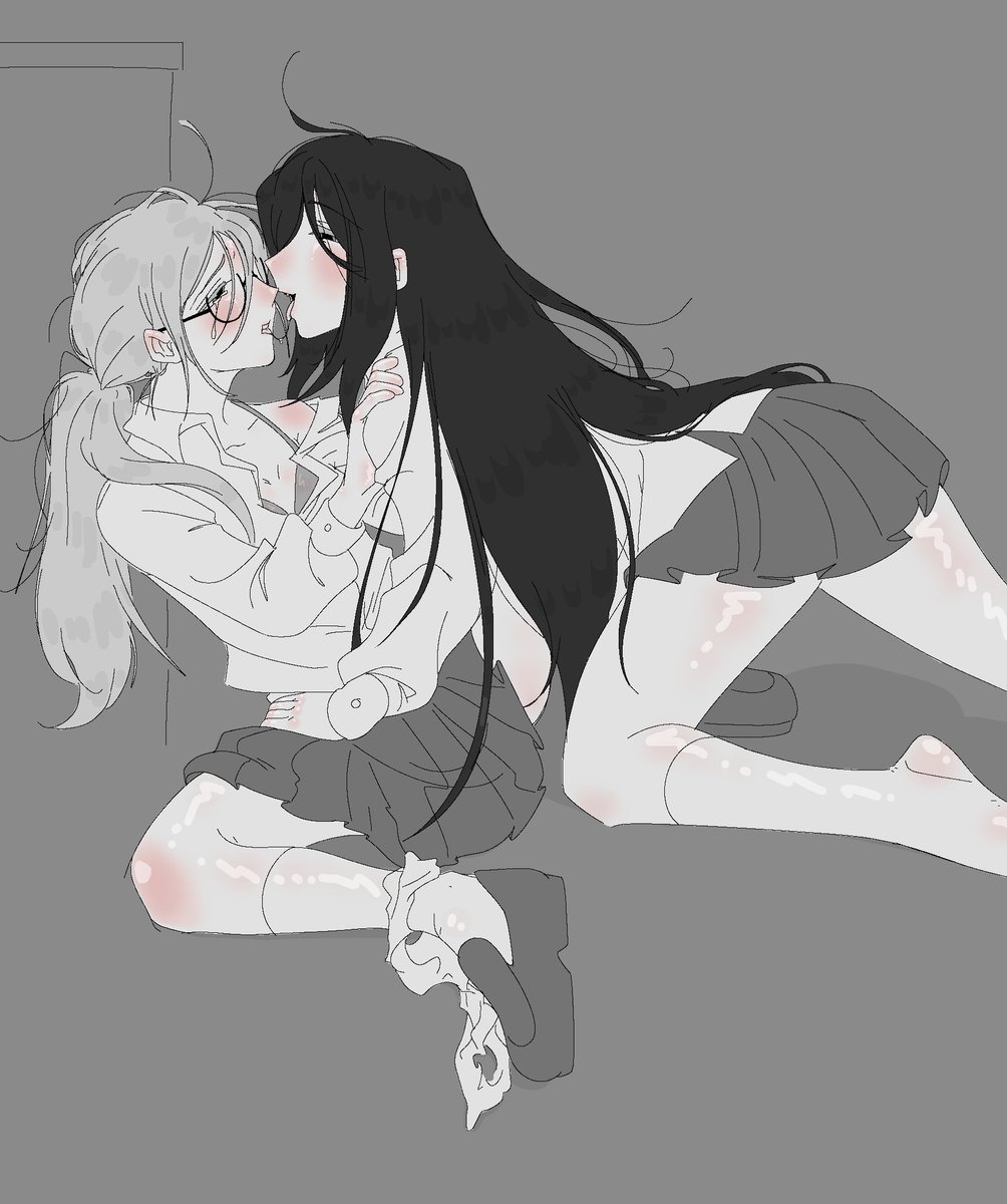 igorenyann's tweet photo. @dbjdjdudjx Dibujé esto hace mucho, no son ellos haciendo el amor™ pero va por ese camino (?) https://t.co/I3Q1cVxEZ4