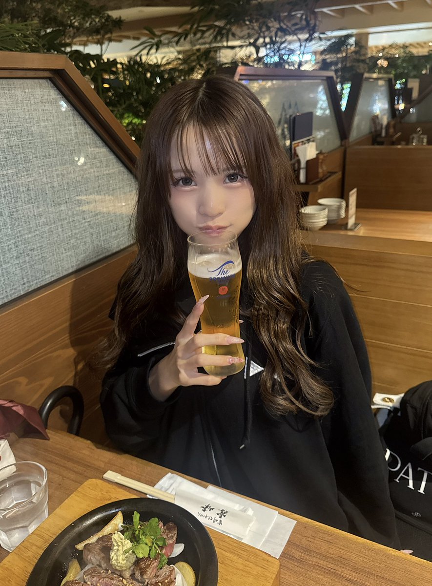 mydear2020_nana's tweet photo. おはよ♡ https://t.co/E2HGFxF5Oi