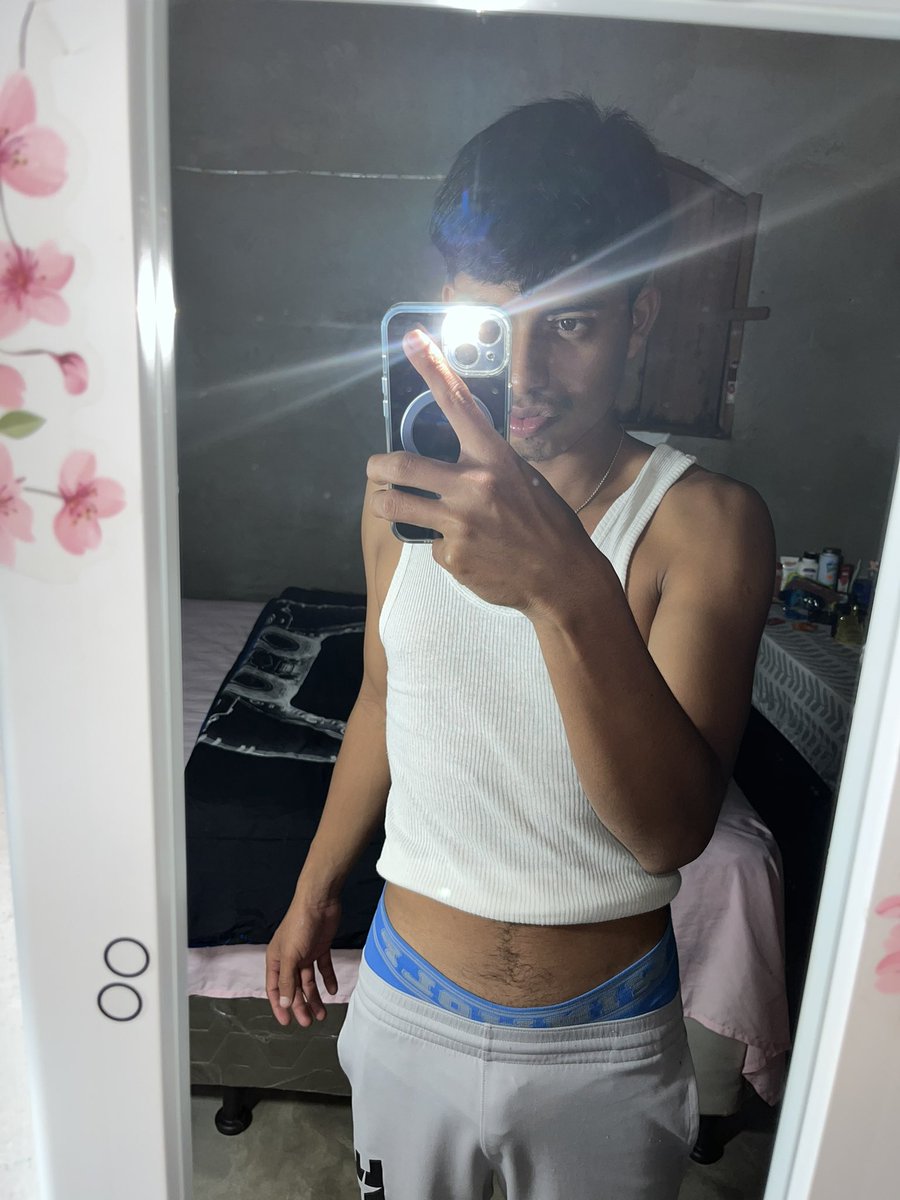 oswaldo_xf's tweet photo. 🥵🙊 https://t.co/D0580DctPY