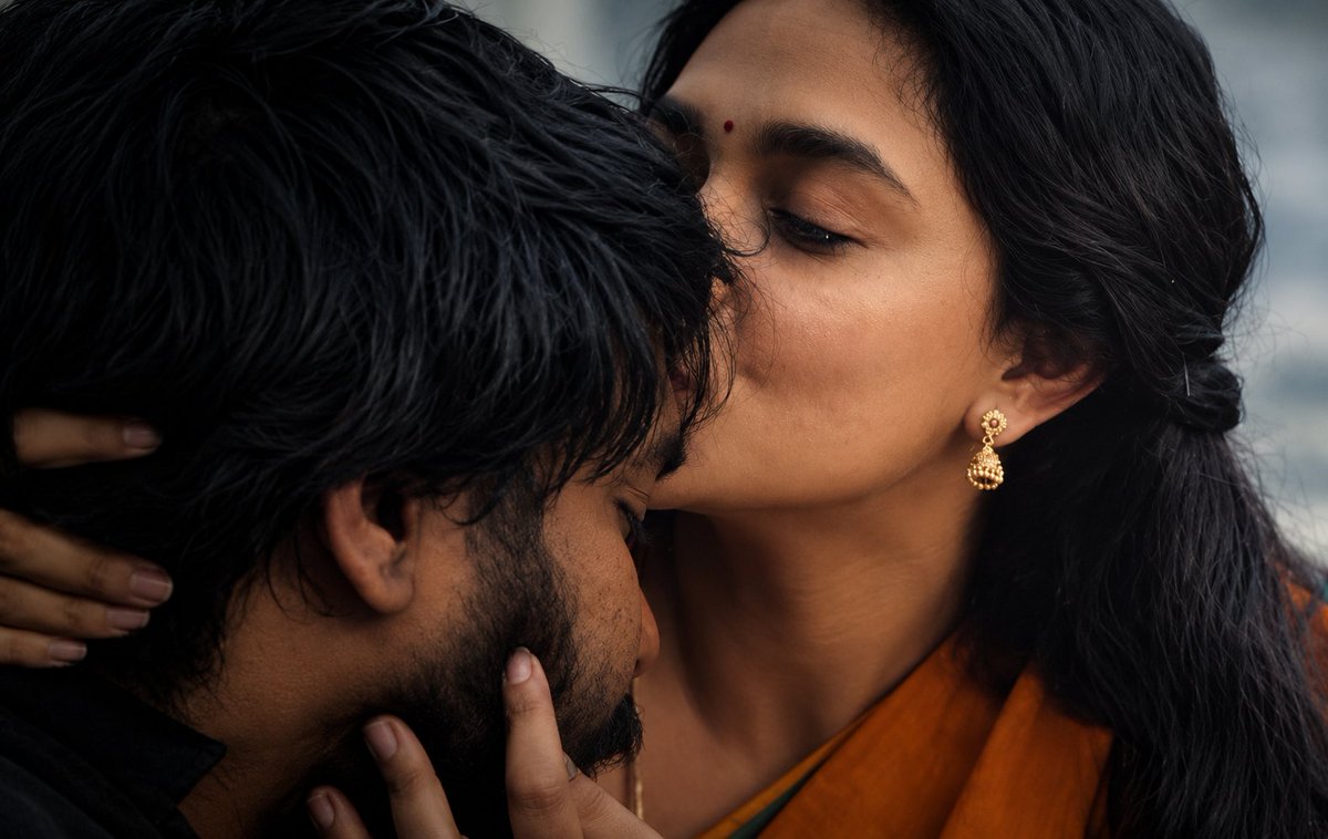 Rajesh_JD_'s tweet photo. It's all about the way you see it.
It's all about how you perceive it.
It all depends on your perspective.

#Sananth - Nadigan daa🥹🫂

IMO, This is Karthik Subbaraj’s best film💯 

#Dorothy - Epic♥️ https://t.co/7TRnFEmInI