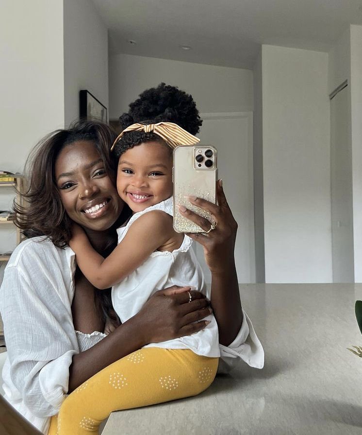 ComfortLolaa's tweet photo. It’s beautiful when you can see a version of yourself in a little human that you bore. 🥺❤️ Moments like this make life worth living. https://t.co/4cNYtTvIQo