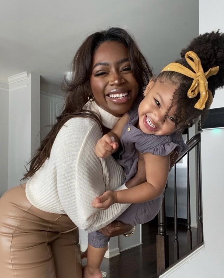 ComfortLolaa's tweet photo. It’s beautiful when you can see a version of yourself in a little human that you bore. 🥺❤️ Moments like this make life worth living. https://t.co/4cNYtTvIQo