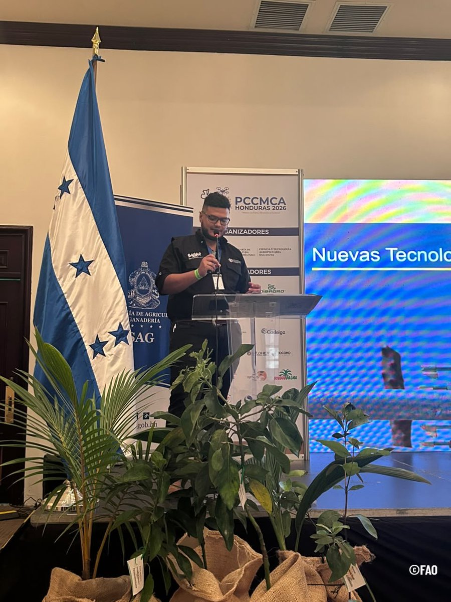 FAOHonduras's tweet photo. Un espacio para compartir avances, generar conocimiento y seguir impulsando soluciones para una agricultura más sostenible en la región. 🌱
#PCCMCA
#AgriculturaSostenible
#FAOHonduras
#SoilFER
#SAGHonduras
#DICTA https://t.co/7SM1SZJiIB