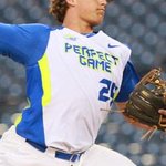 Photo by Dick’s Sporting Goods All-American Classic (@PGAllAmerican)