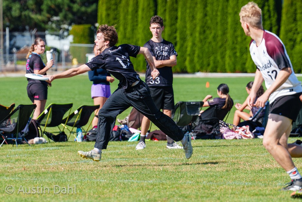 austindahl's tweet photo. Pics of @Switchback_Ulti vs Grudge at regionals on Saturday. More at: https://t.co/xE4sUNFDvd
#ultimate #frisbee @USAUltimate https://t.co/xKjtmLafFQ