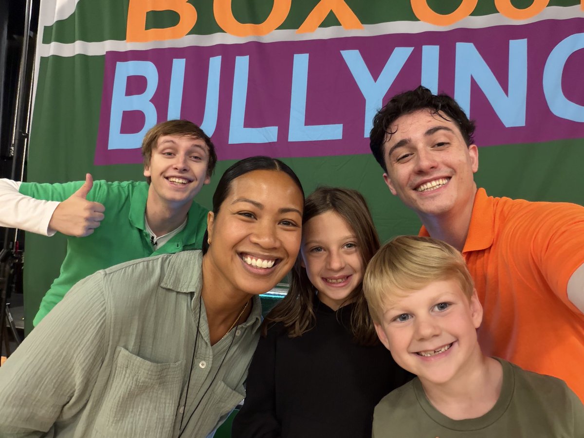 boxoutbullying's tweet photo. Day 2 in South Plainfield School District! We wrapped up our tour with two more schools today, teaching students all about bullying prevention. Thank you for a wonderful mini-tour! #boxoutbullying #tour #bullying #schoolassembly https://t.co/I4rZSsCMbu