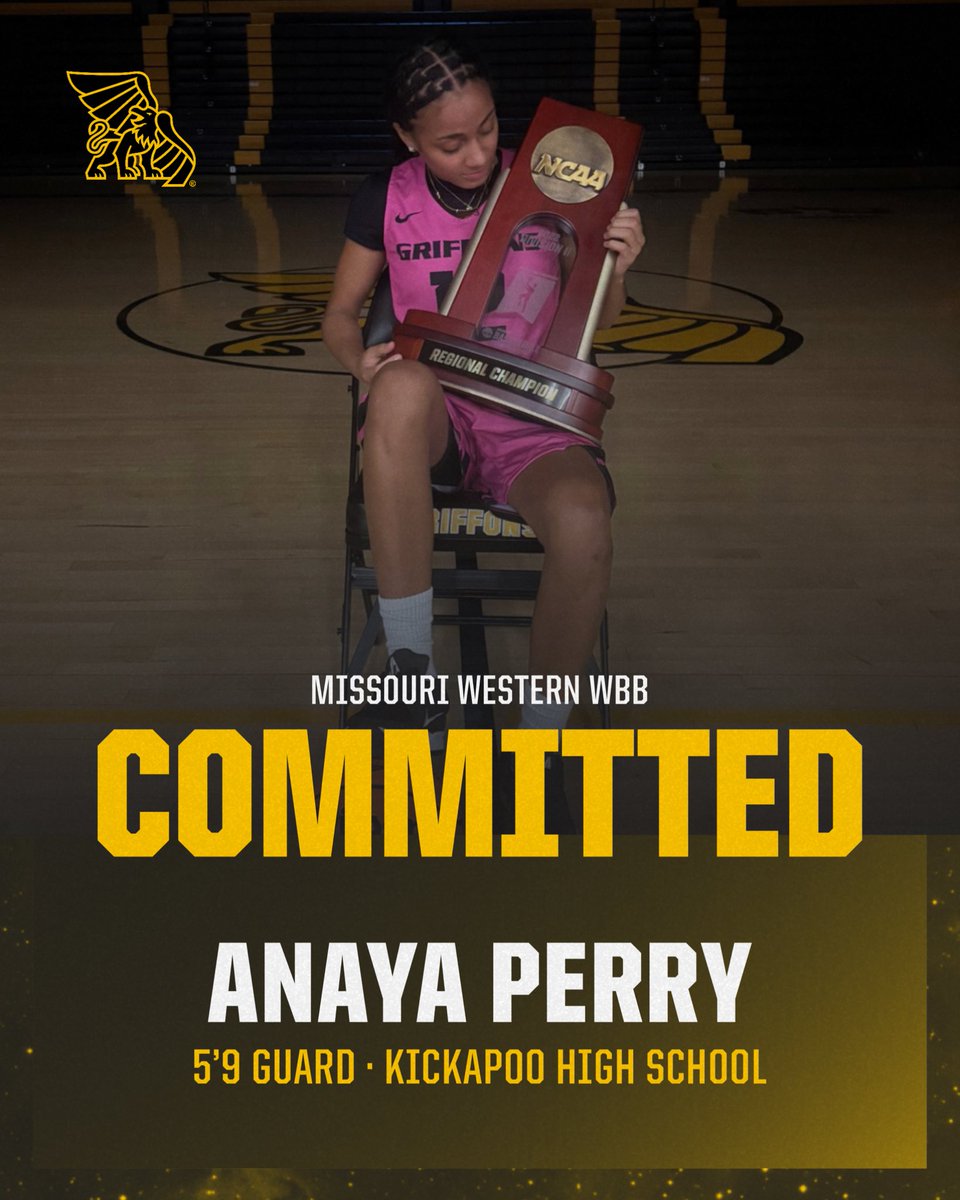 _AnayaPerry's tweet photo. @LukeScheidecker @DarvoG @malmcd10 @FlightGirls @KHSGirlsBball https://t.co/84NQO79FQJ