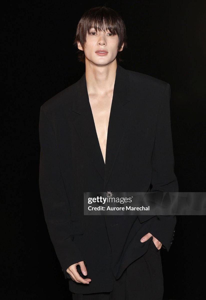 riize_archives's tweet photo. ANTON by Getty Images at SAINT LAURENT PFWSS27  

#ANTONxSaintLaurentSS27 #ANTONxSaintLaurent @YSL https://t.co/WKWJCQYPeG