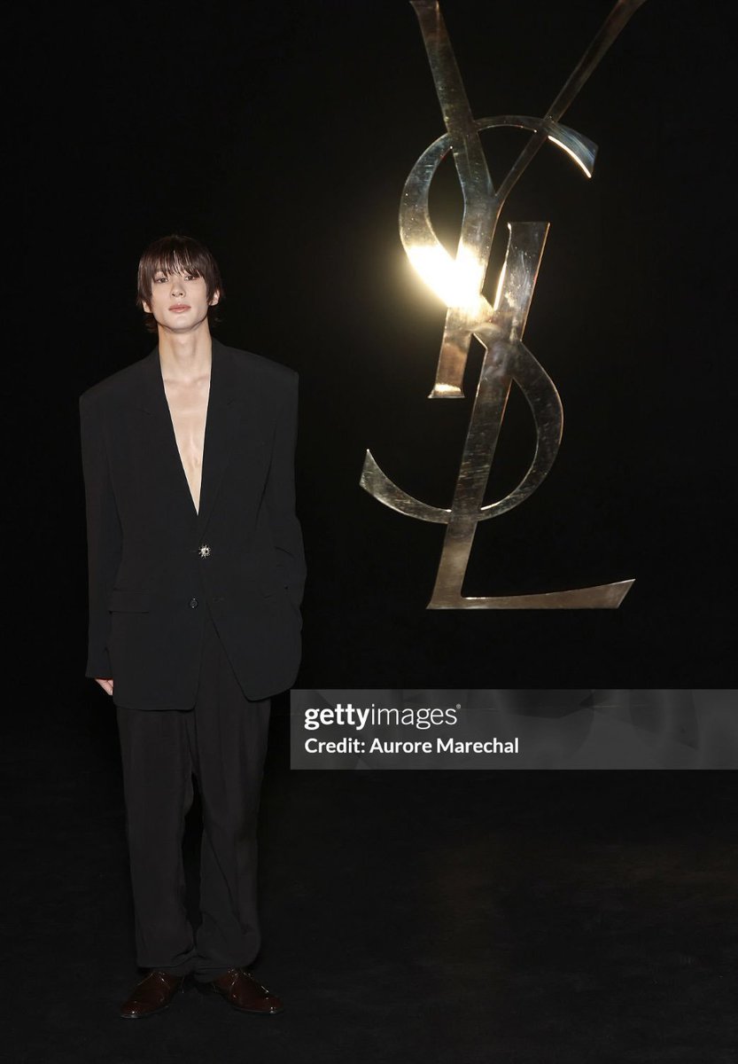 riize_archives's tweet photo. ANTON by Getty Images at SAINT LAURENT PFWSS27  

#ANTONxSaintLaurentSS27 #ANTONxSaintLaurent @YSL https://t.co/WKWJCQYPeG