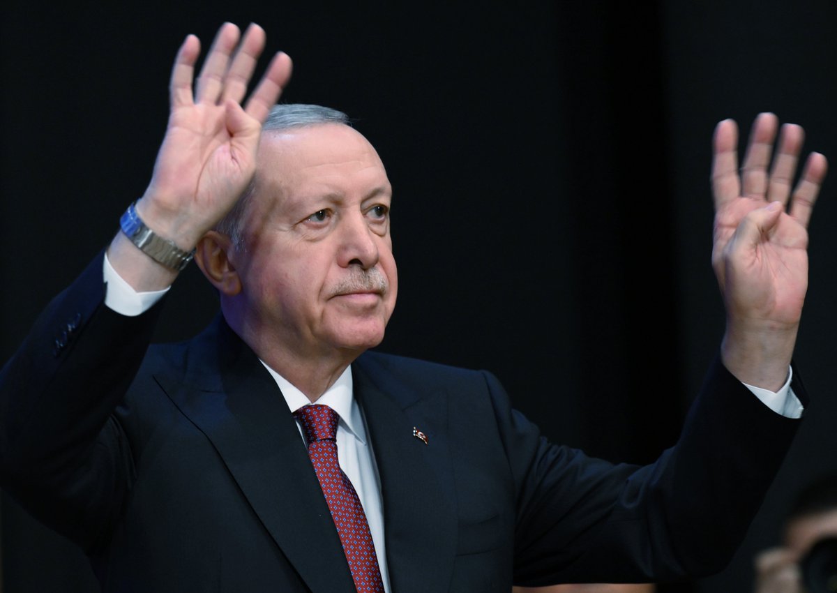 themarginale's tweet photo. Allah seni başımızdan eksik etmesin üzülme Reis. https://t.co/u3xjf3wPl2