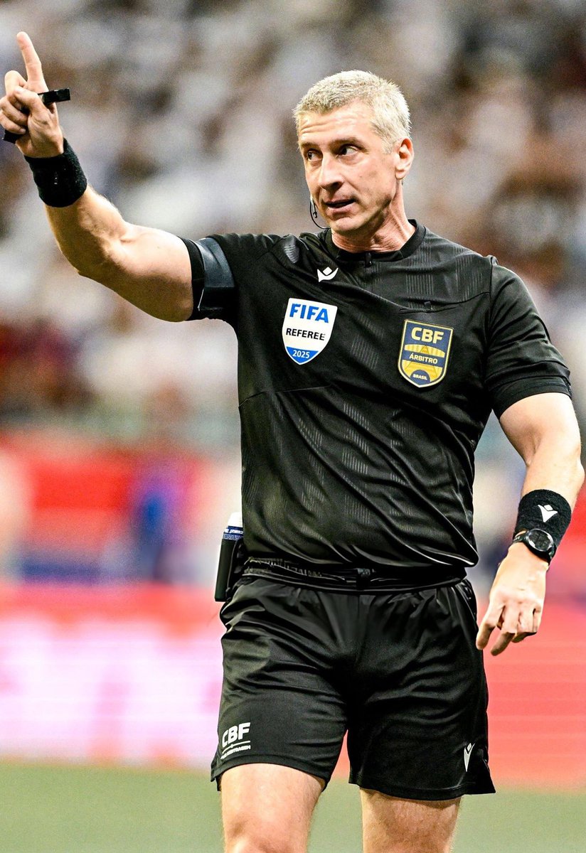 Verdao_infos's tweet photo. 🚨 URGENTE! 

Anderson Daronco será o árbitro do Derby entre Palmeiras x Corinthians, no dia 11 de outubro, pelo Campeonato Brasileiro.

📸 Reprodução https://t.co/DSwOvNA5mP