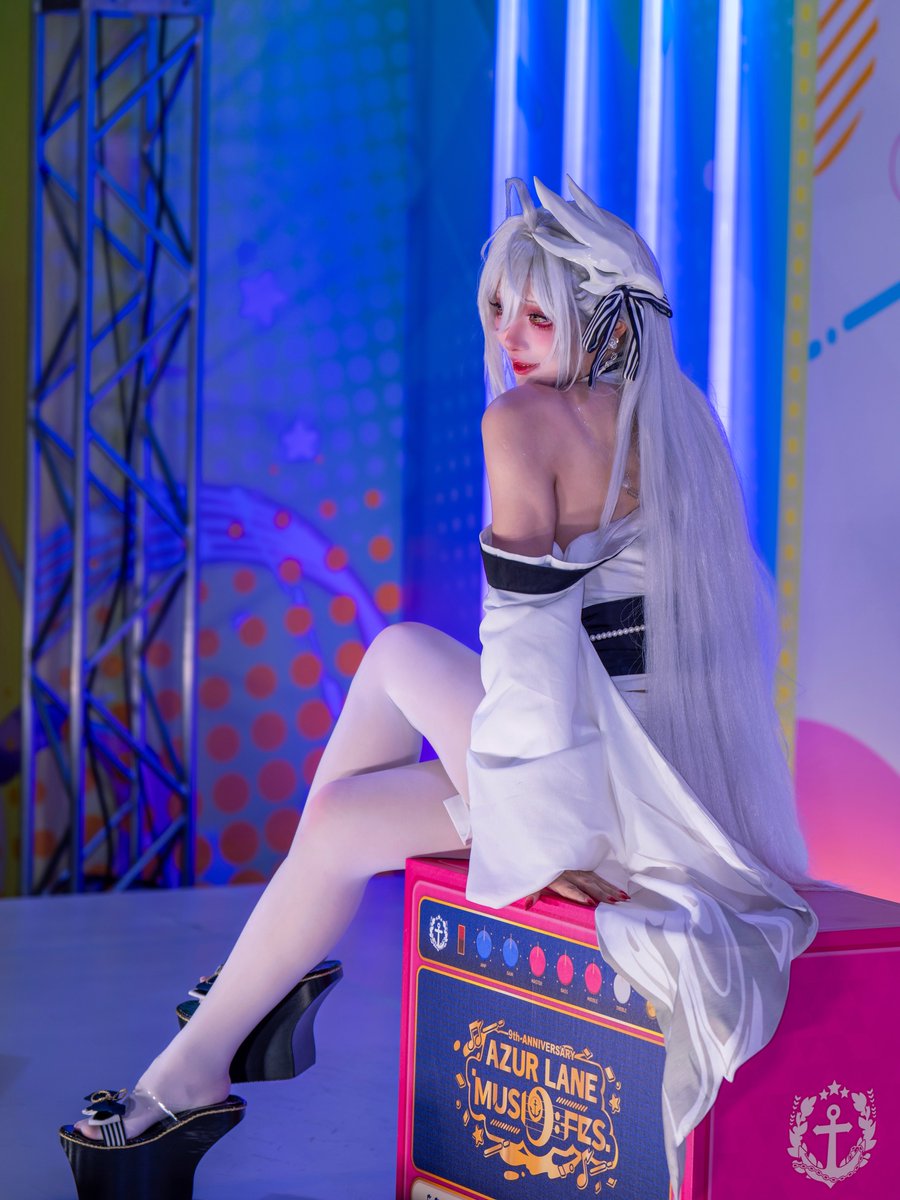 SHIBUYA_TOKYO_J's tweet photo. ◆ Frame.Real
2026.9.5-6｜#アズレンMUSI9FES
Costume：白鳳
Cosplayer： Natsume 枣糕 さん @natsume0v0 https://t.co/eUm4C1QFMc
