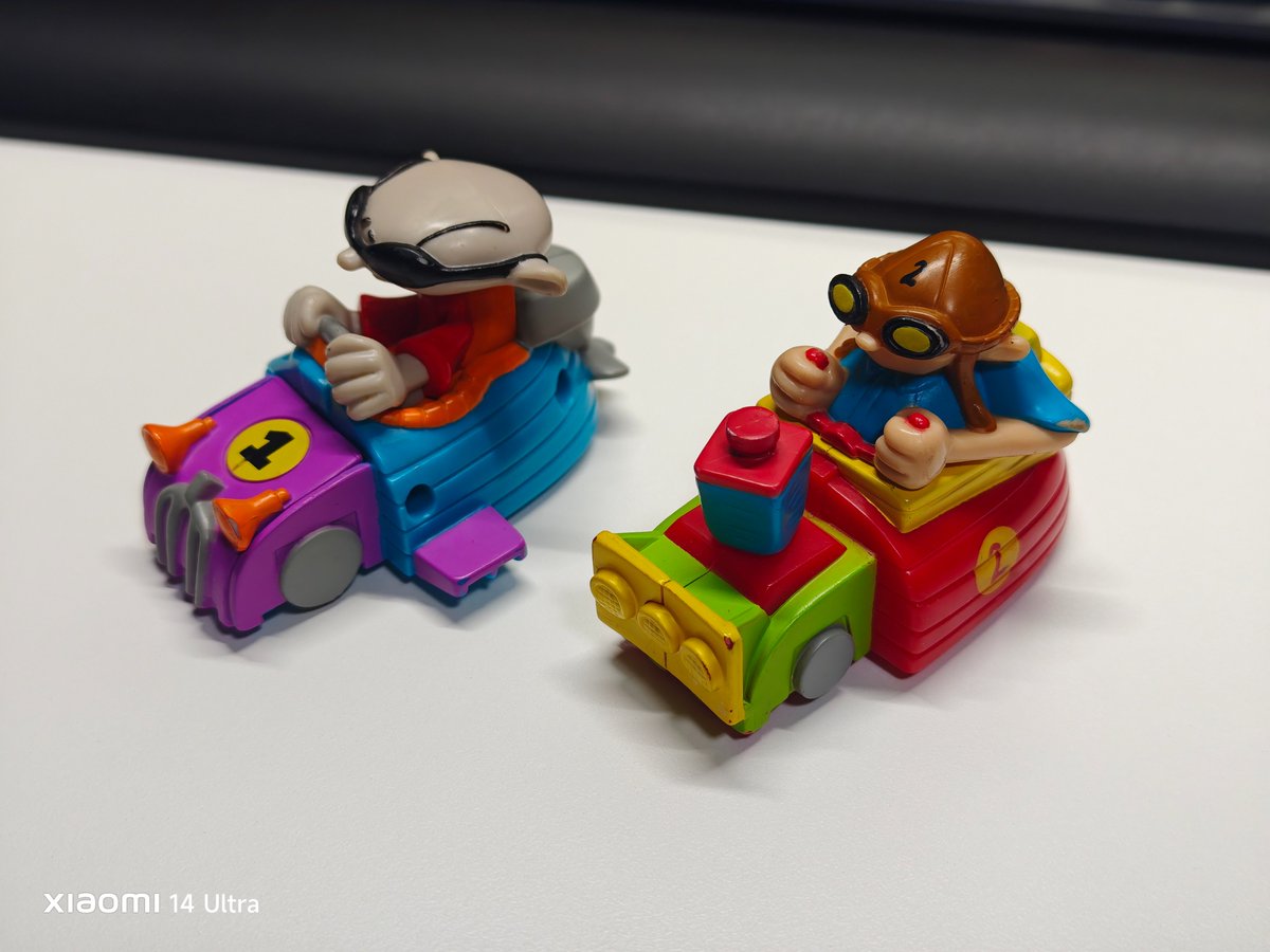 ilikegadget's tweet photo. ブーズマーケットで買ったミールトイ
KNDの当時物が手に入って嬉しかった！ https://t.co/HnWbht8ccA