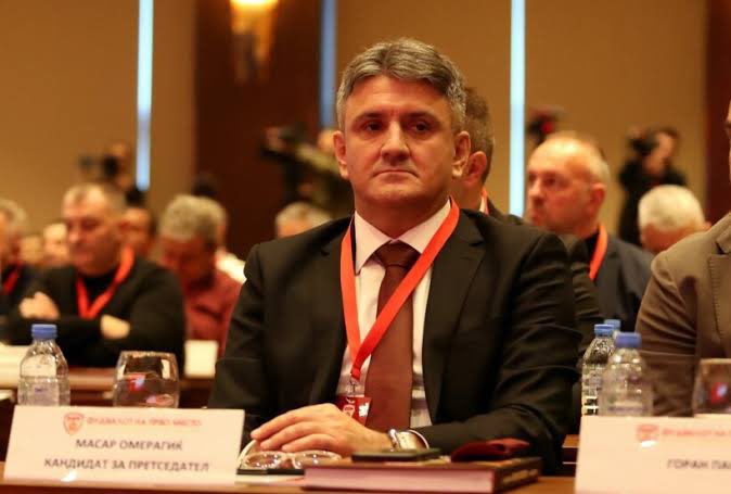MacedonianFoot_'s tweet photo. Finding it very difficult to put my thoughts and feelings into words. 

I think most of the anger stems from the sheer ridiculousness of FFM presidents son, Azer Omeragic being in the national team. It’s the ultimate insult from Masar Omeragic & Pandev, basically spitting in our faces.

All the enjoy in the National Team has slowly been killed by this leadership.