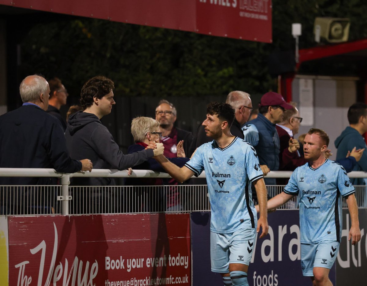 SouthShieldsFC's tweet photo. A massive thank you to the 37 Mariners who were here tonight in Brackley! 👏

Have a safe journey home! 🏡 

📸 @motionbymrgn

#SSFC #AlwaysReady https://t.co/xg2uo8K9bk
