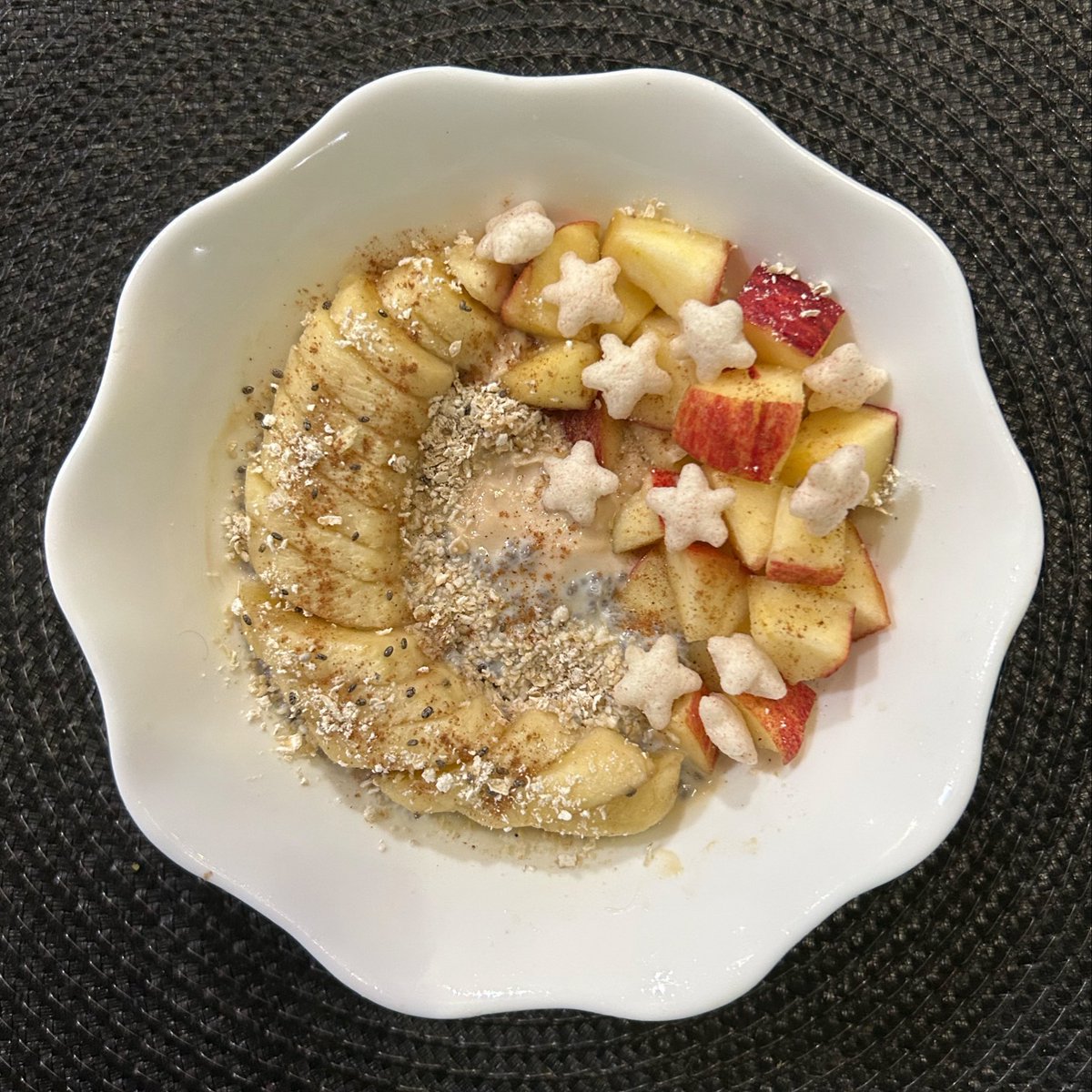 unicornss009's tweet photo. yogbowl no meu novo bowl! ⋆.˚ https://t.co/WlLvGEvRel