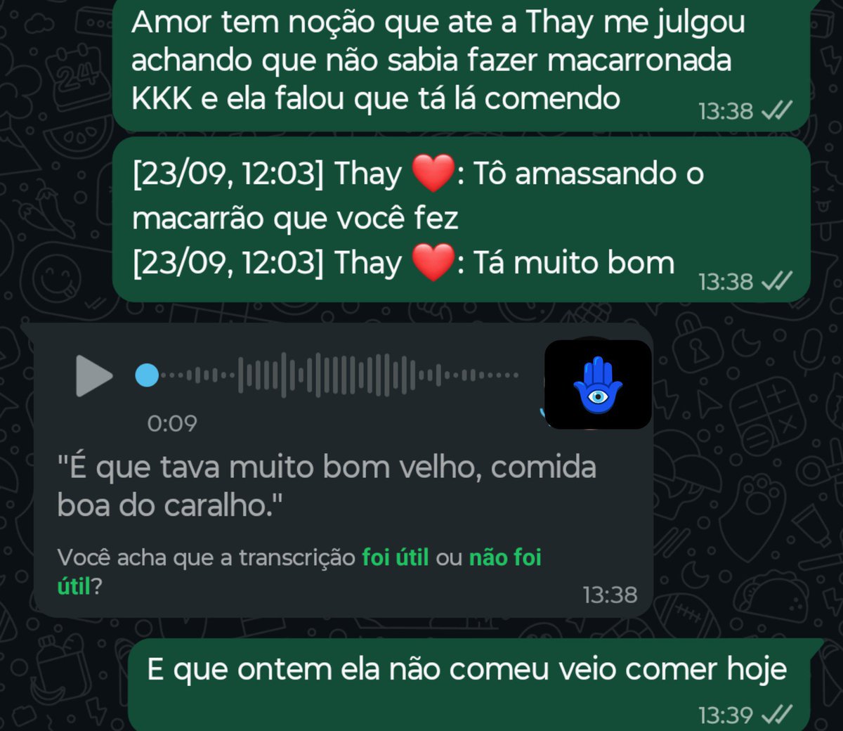 Kahibeiro's tweet photo. Lembrando aqui que eu cozinhei o macarrão mas meia boca da minha vida a KB amou hahahaal ela sabe que quando eu fizer do jeito que eu acho bom ela vai amar https://t.co/1aHSC3Z0uP