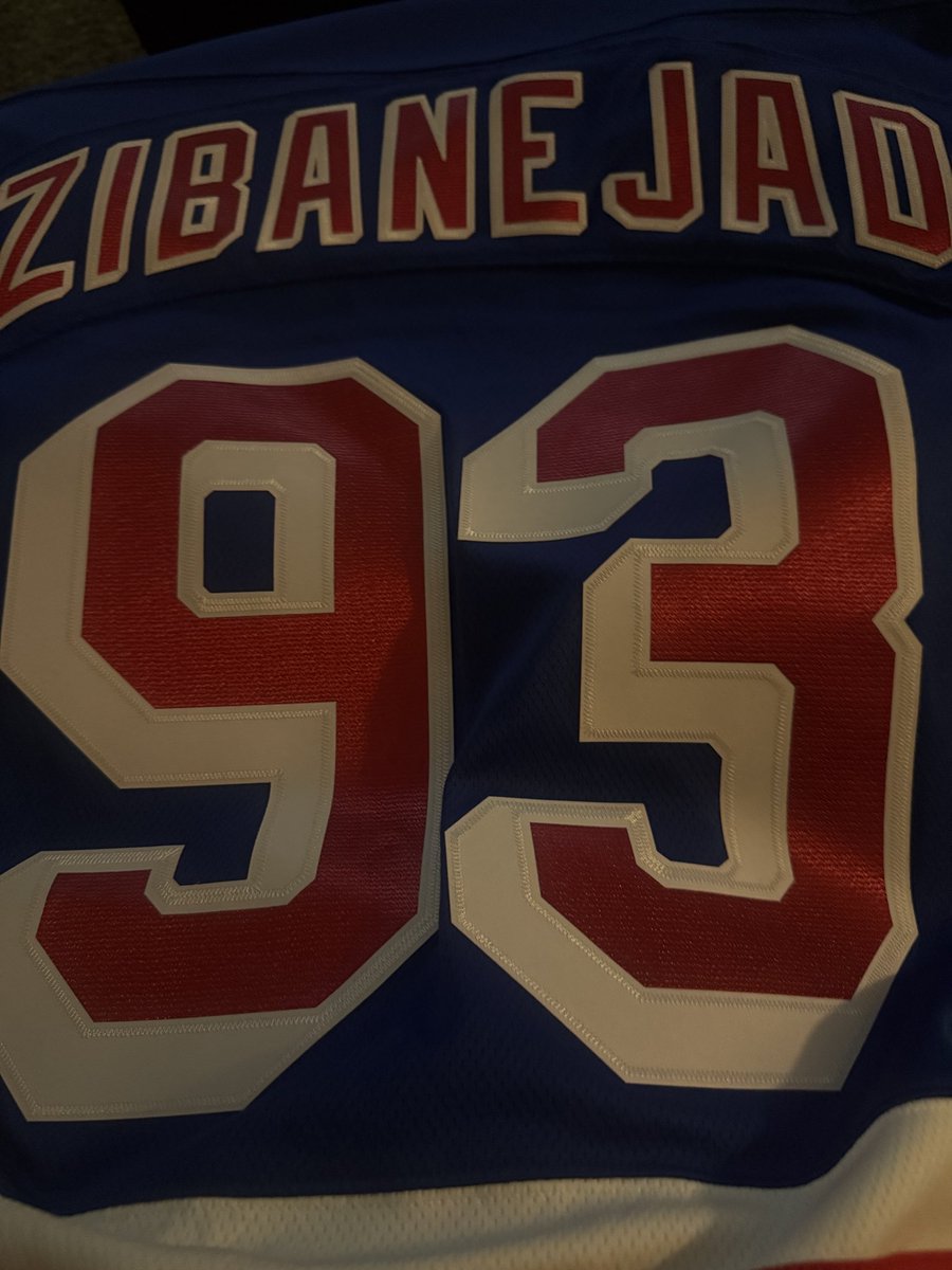 jcharlestop5oat's tweet photo. yall boys go crazy tn 🙏🏾🙏🏾 

@NYRangers @MikaZibanejad https://t.co/bzQiuIGxtb