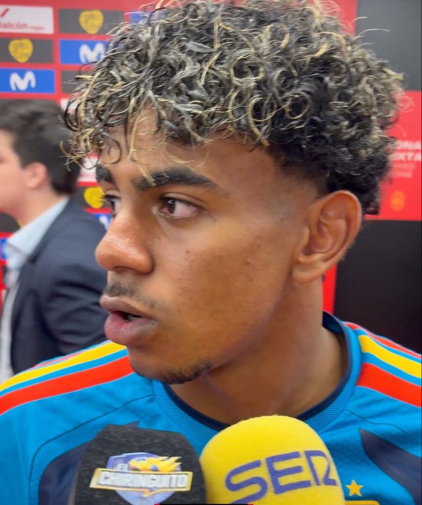 OfficialTony17's tweet photo. 🚨🗣️ Lamine Yamal: "I'm not just playing for this Ballon d'Or..." He says he's playing for himself, for the fans, to keep on winning as a team. https://t.co/7qmvgNyMBv