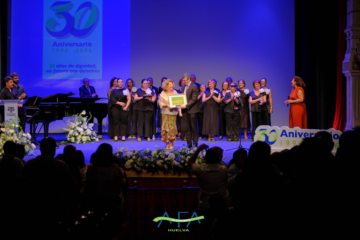 AFAHuelva's tweet photo. Esta tarde ha tenido lugar la Gala del 30º Aniversario y Acto de reconocimiento público a personalidades, por su papel fundamental en el inicio y desarrollo de nuestra andadura hasta el día de hoy.
https://t.co/iZJPxSBbBd
#30añosafahuelva #30aniversario #AFAH #Huelva #Alzheimer https://t.co/NL3j3wrIeg