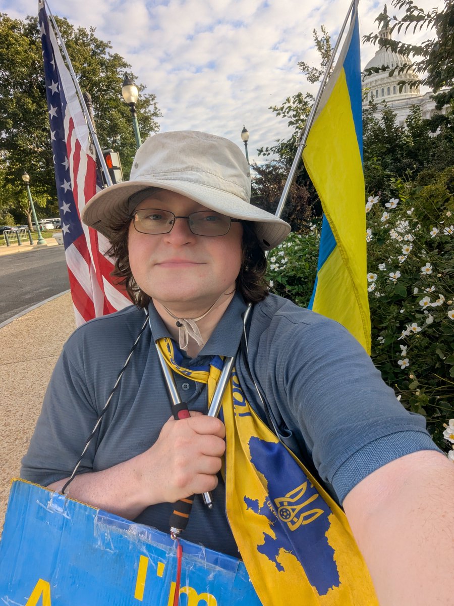 ukrainerallydc tweet picture